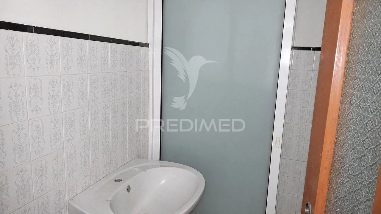 Moradia T2 para Venda em Alpiarça Foto 6