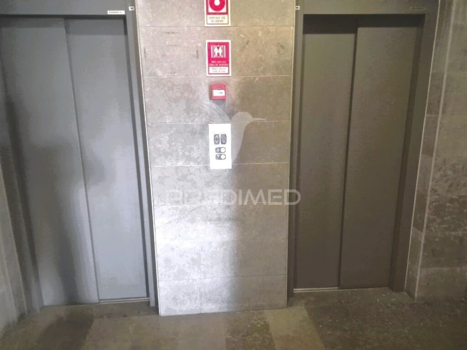 Apartamento T2 para Venda em Vila Franca de Xira Foto 22