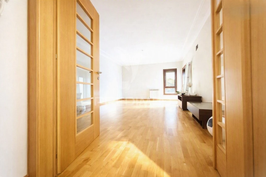 Apartamento T2 para Venda em Vila Franca de Xira Foto 5