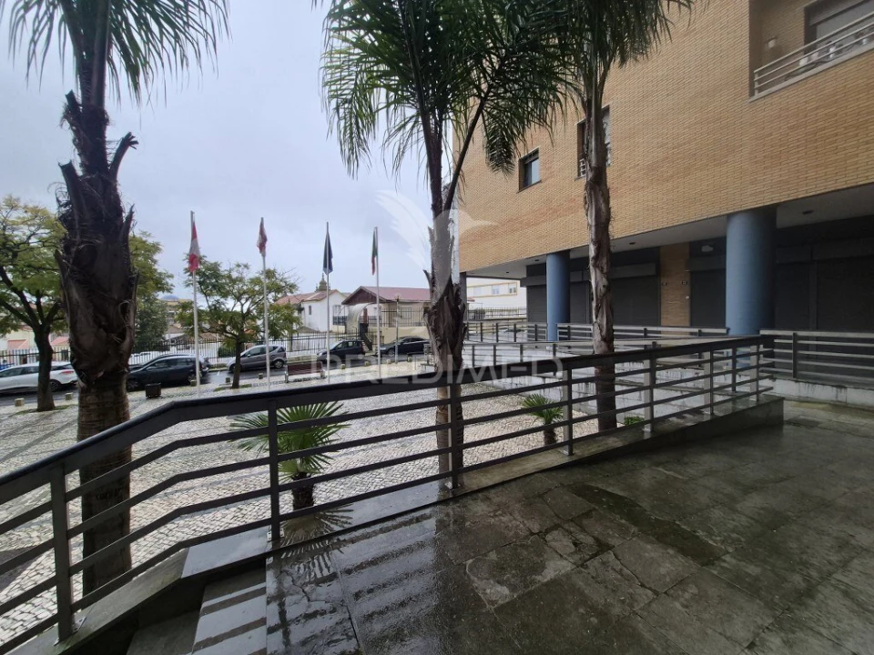 Apartamento T2 para Venda em Vila Franca de Xira Foto 31