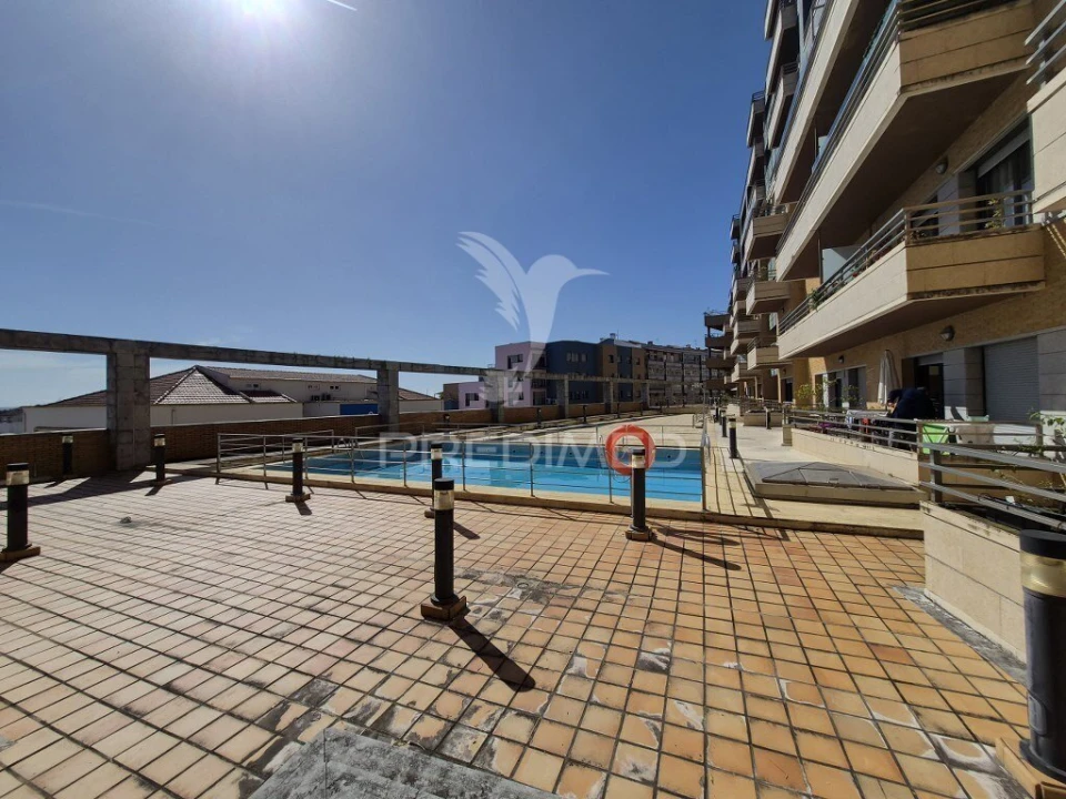 Apartamento T2 para Venda em Vila Franca de Xira Foto 2
