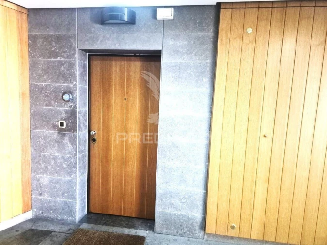 Apartamento T2 para Venda em Vila Franca de Xira Foto 20