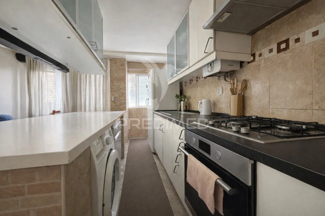 Apartamento T4 para Venda em Olivais Foto 4