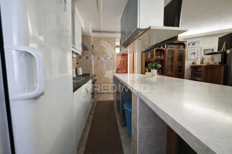 Apartamento T4 para Venda em Olivais Foto 6