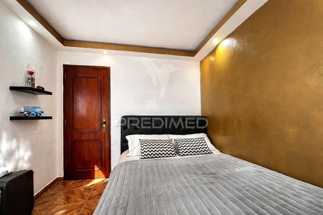 Apartamento T4 para Venda em Olivais Foto 4