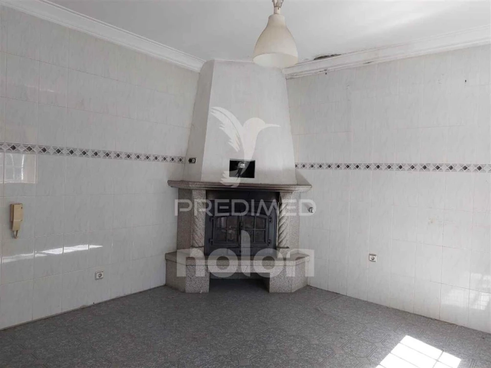 Apartamento T3 para Venda em Carregosa Foto 12