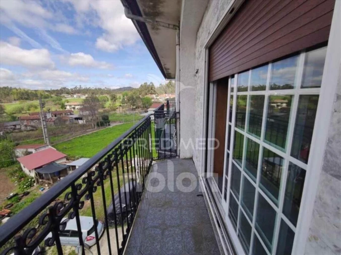 Apartamento T3 para Venda em Carregosa Foto 4