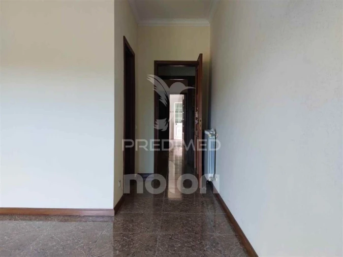 Apartamento T3 para Venda em Carregosa Foto 17