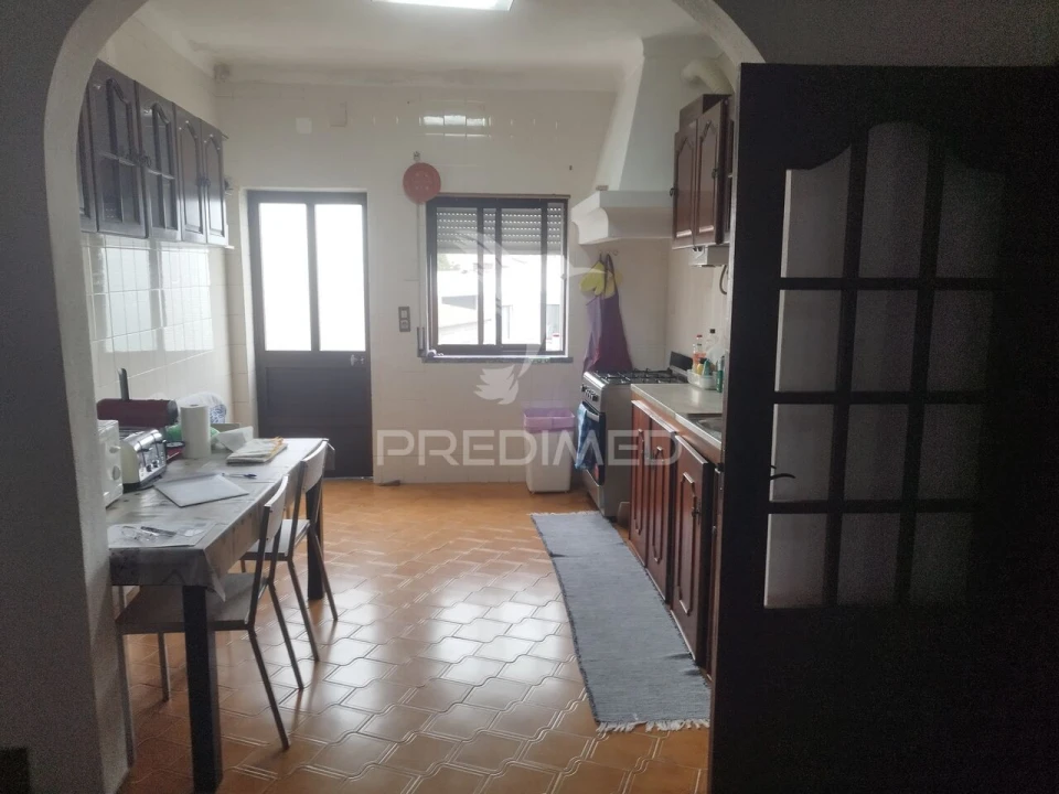 Moradia T3 para Venda em Alpalhão Foto 6