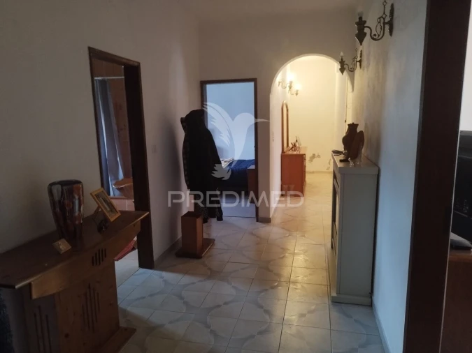 Moradia T3 para Venda em Alpalhão Foto 4