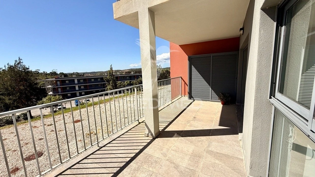 Apartamento T1 para Venda em Mexilhoeira Grande Foto 18