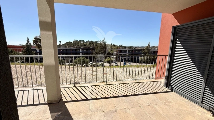 Apartamento T1 para Venda em Mexilhoeira Grande Foto 17