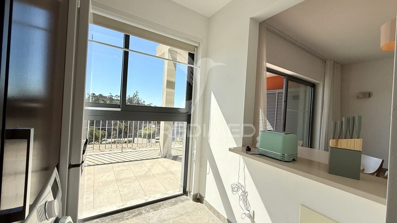 Apartamento T1 para Venda em Mexilhoeira Grande Foto 10