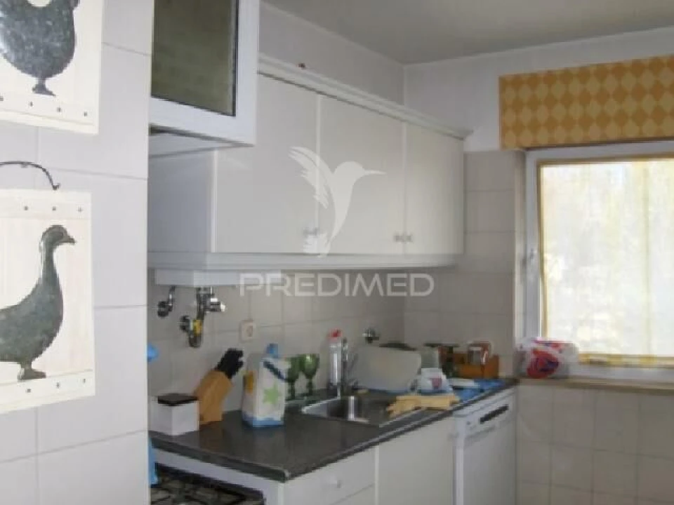 Apartamento T4 para Venda em Alfragide Foto 7