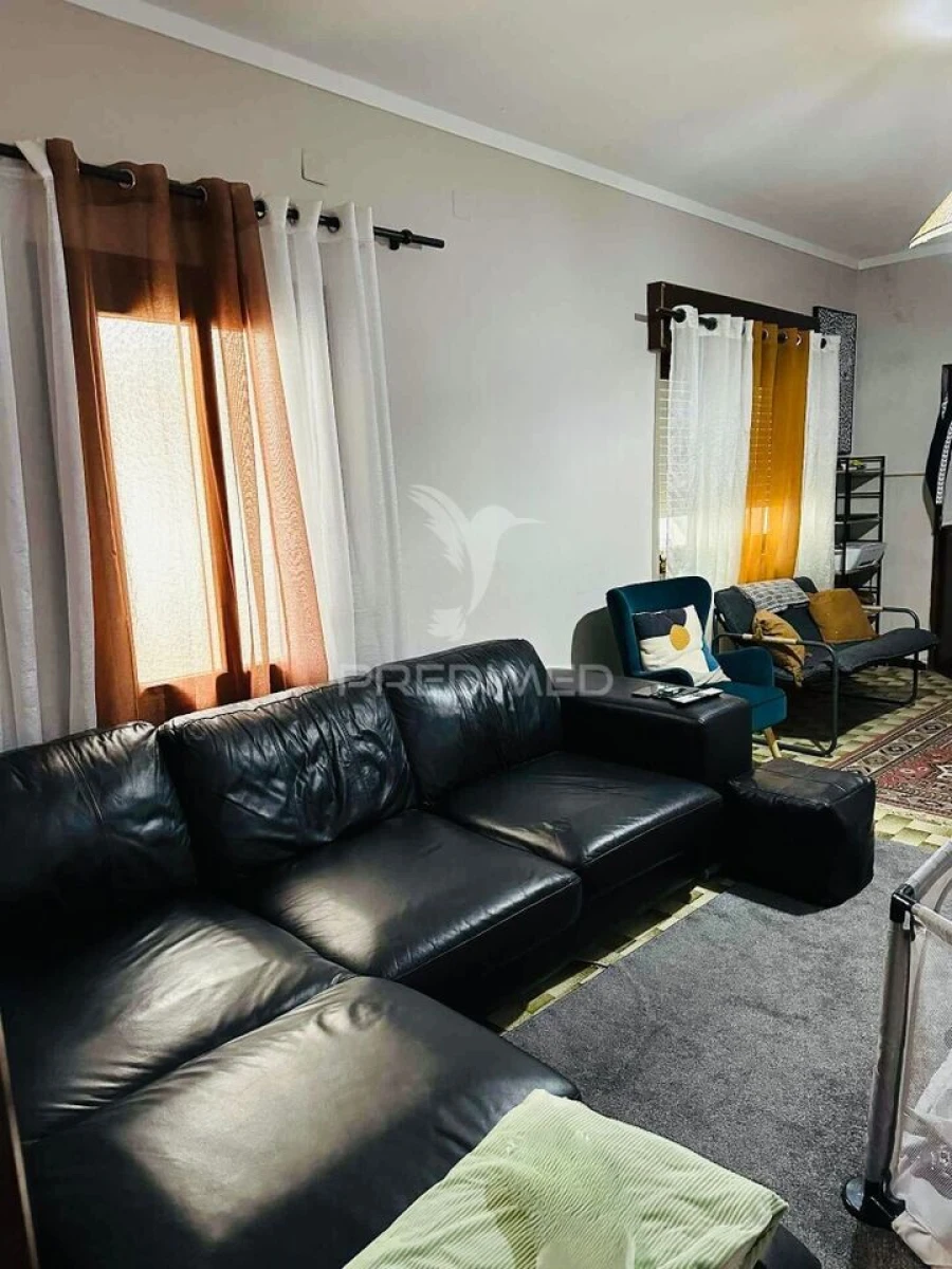 Moradia T3 para Venda em Alpiarça Foto 2