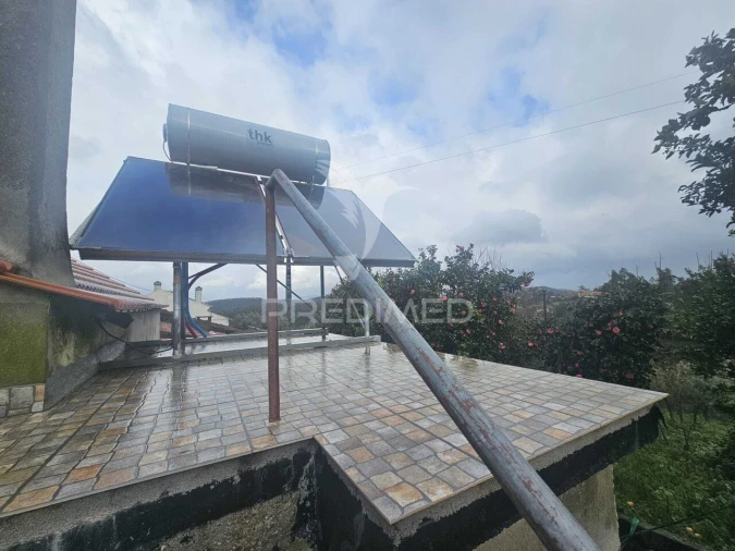 Moradia T3 para Venda em Beco Foto 23