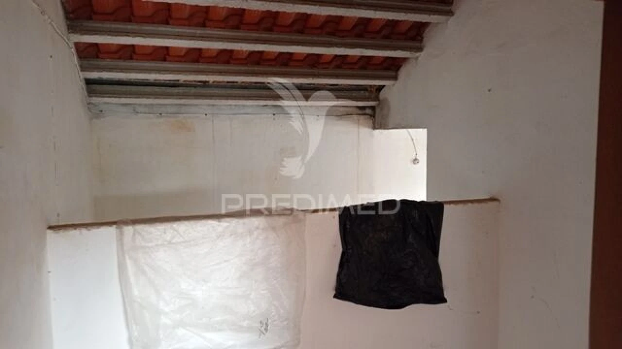 Moradia T5 para Venda em Longomel Foto 22