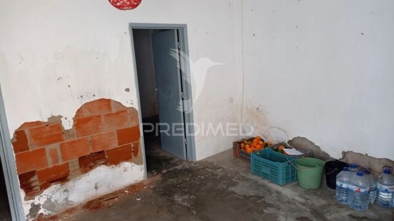 Moradia T5 para Venda em Longomel Foto 4