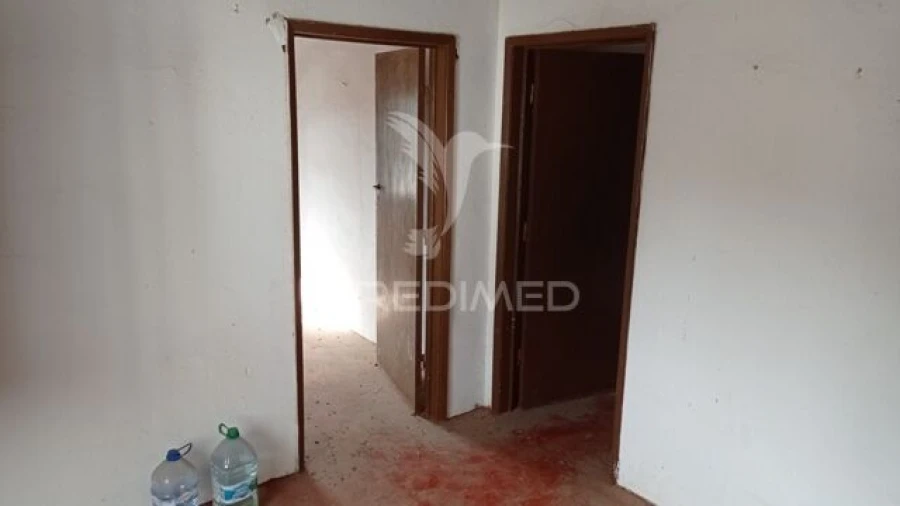 Moradia T5 para Venda em Longomel Foto 17