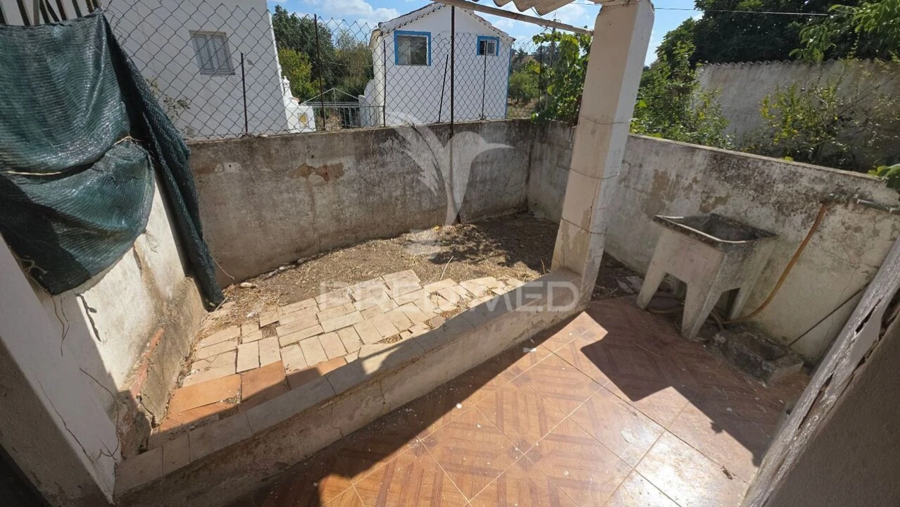 Moradia T2 para Venda em São Marcos da Serra Foto 17