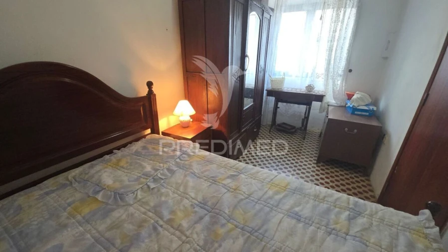 Moradia T2 para Venda em São Marcos da Serra Foto 4