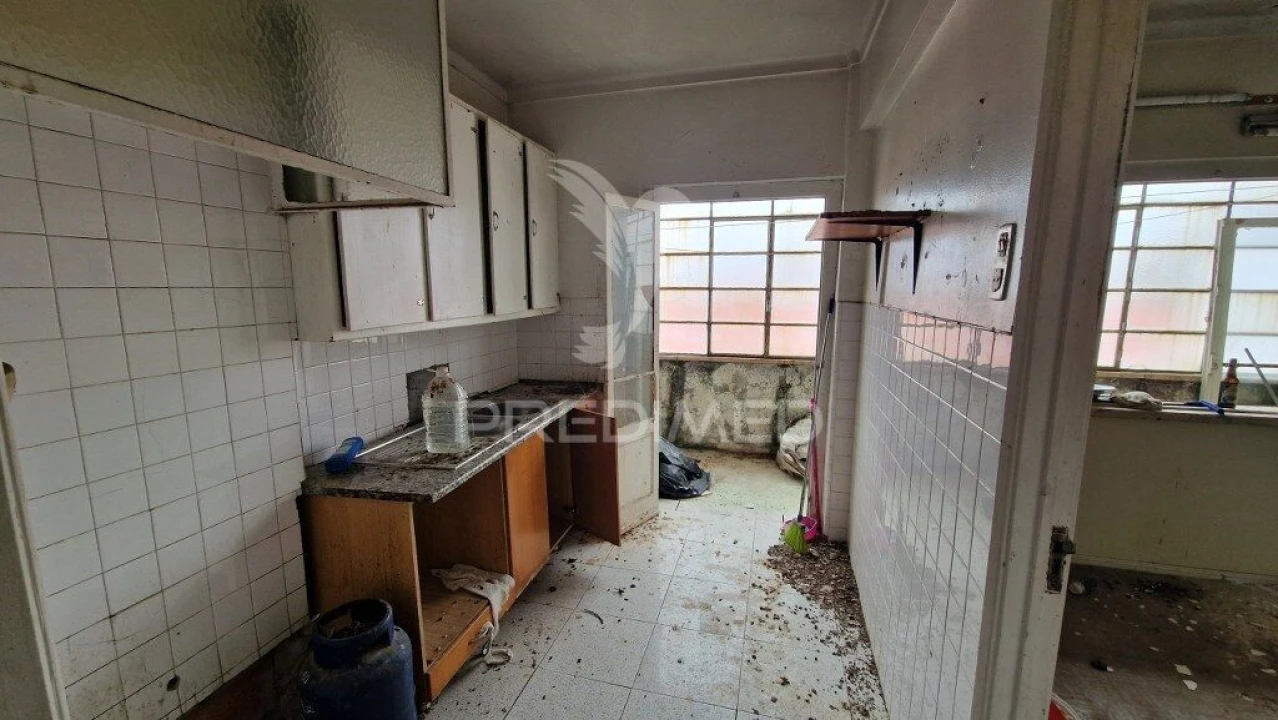 Apartamento T2 para Venda em Vila Franca de Xira Foto 18