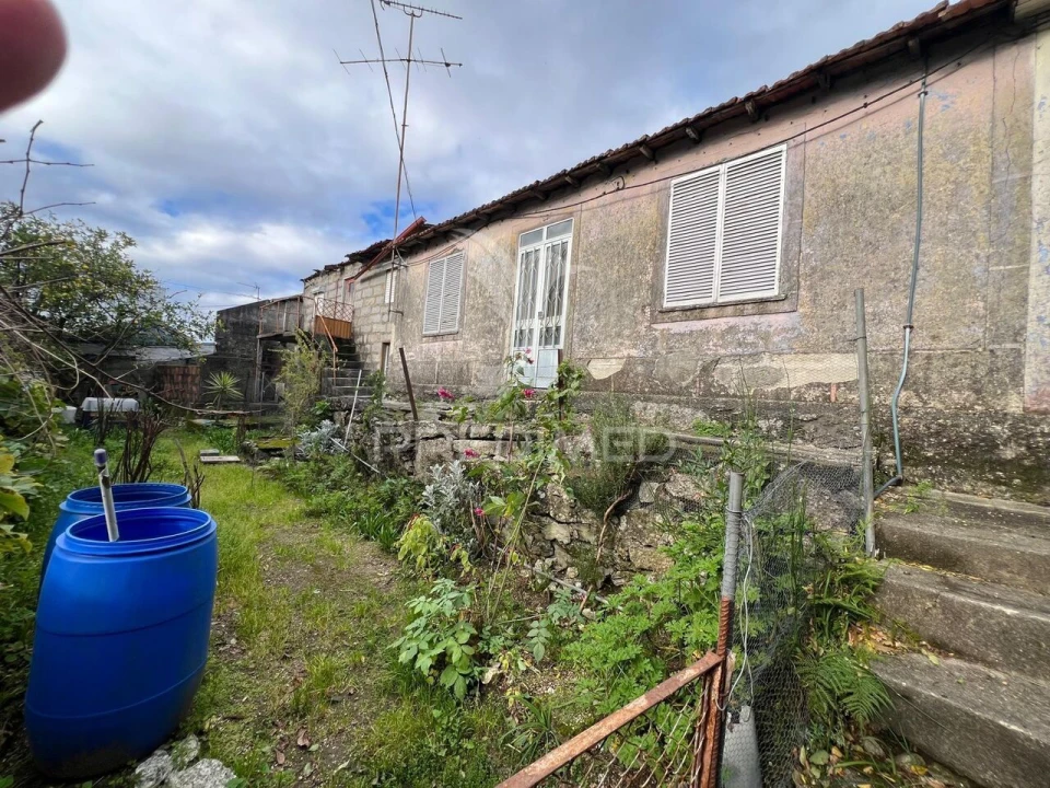 Moradia T5 para Venda em Mesão Frio Foto 7