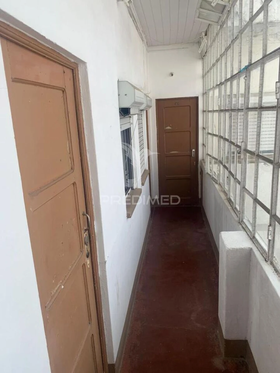 Negócio para Venda em Castelo Branco Foto 3