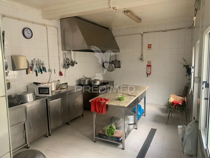 Negócio para Venda em Castelo Branco Foto 8