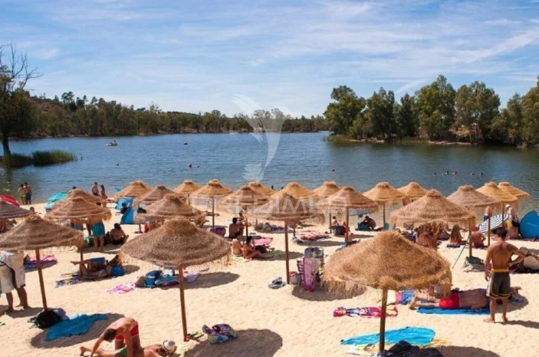 Terreno para Venda em Mertola Foto 1