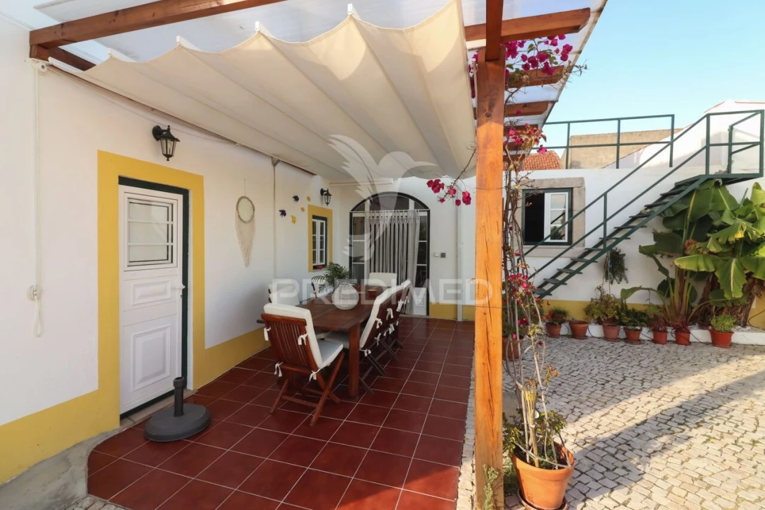 Moradia T5 para Venda em Ventosa Foto 1