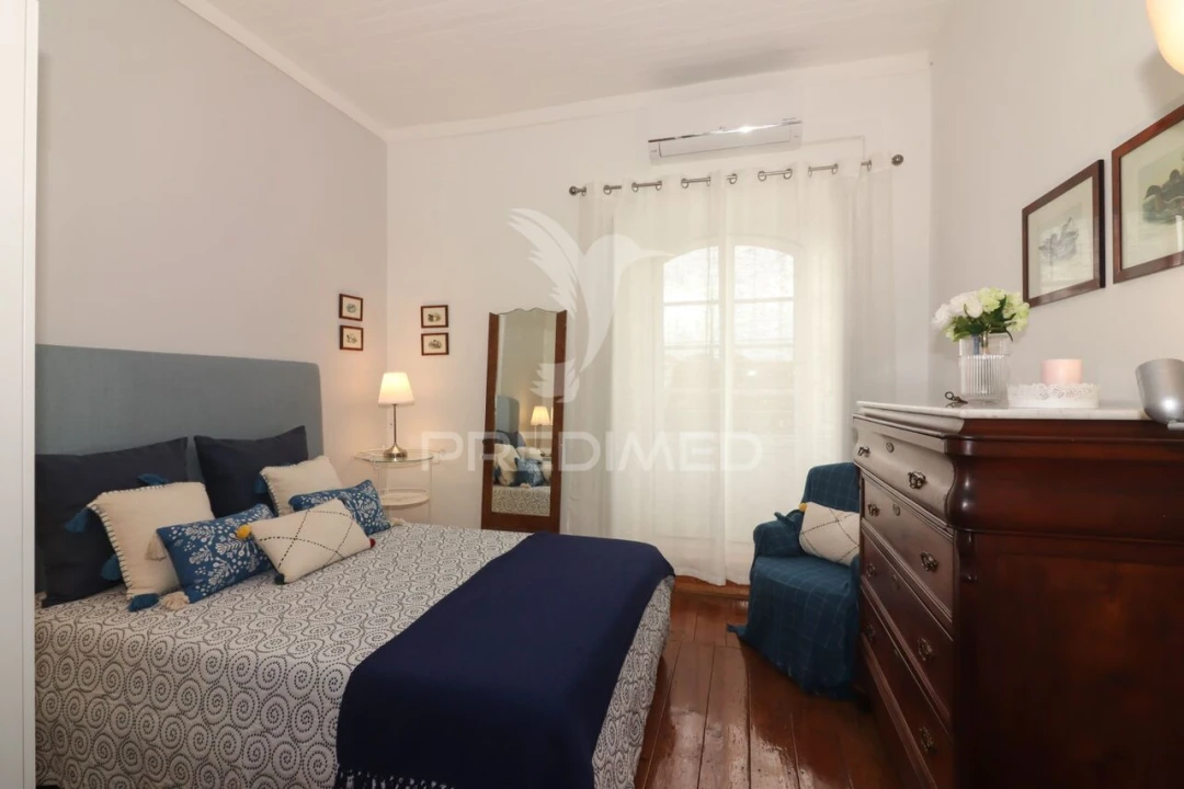 Moradia T5 para Venda em Ventosa Foto 25