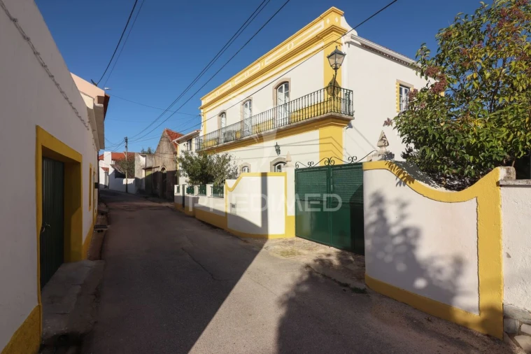 Moradia T5 para Venda em Ventosa Foto 6