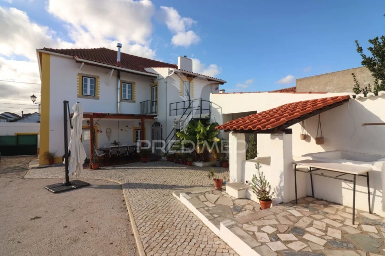 Moradia T5 para Venda em Ventosa Foto 3