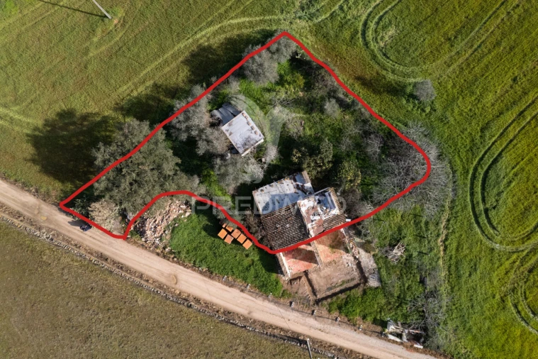 Terreno para Venda em Arcos Foto 1