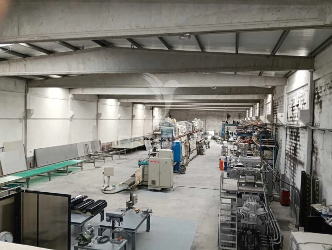 Armazém para Venda em Moreira Foto 12