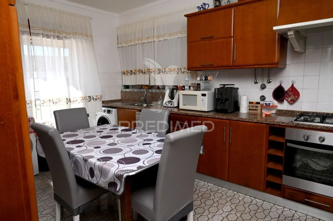 Moradia T4 para Venda em Samora Correia Foto 1