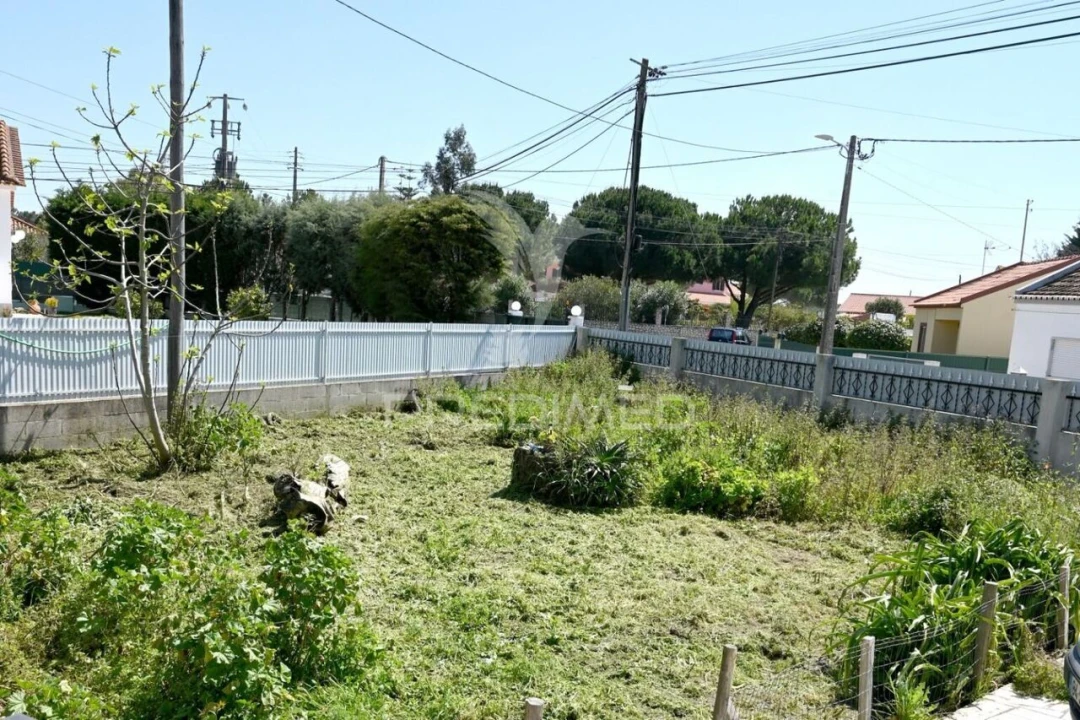 Moradia T4 para Venda em Samora Correia Foto 33