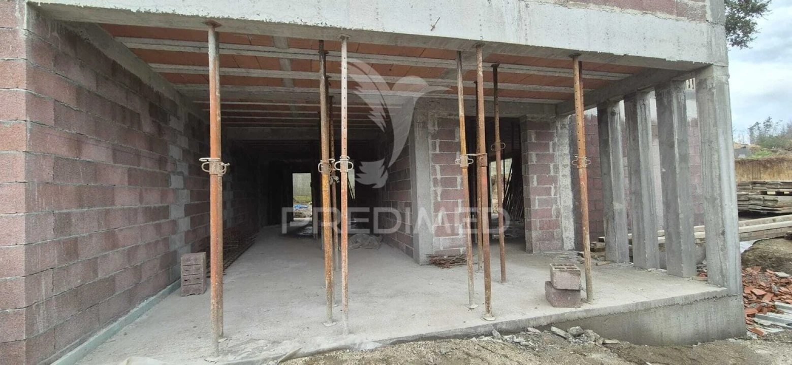 Moradia T3 para Venda em Soutelo Foto 3