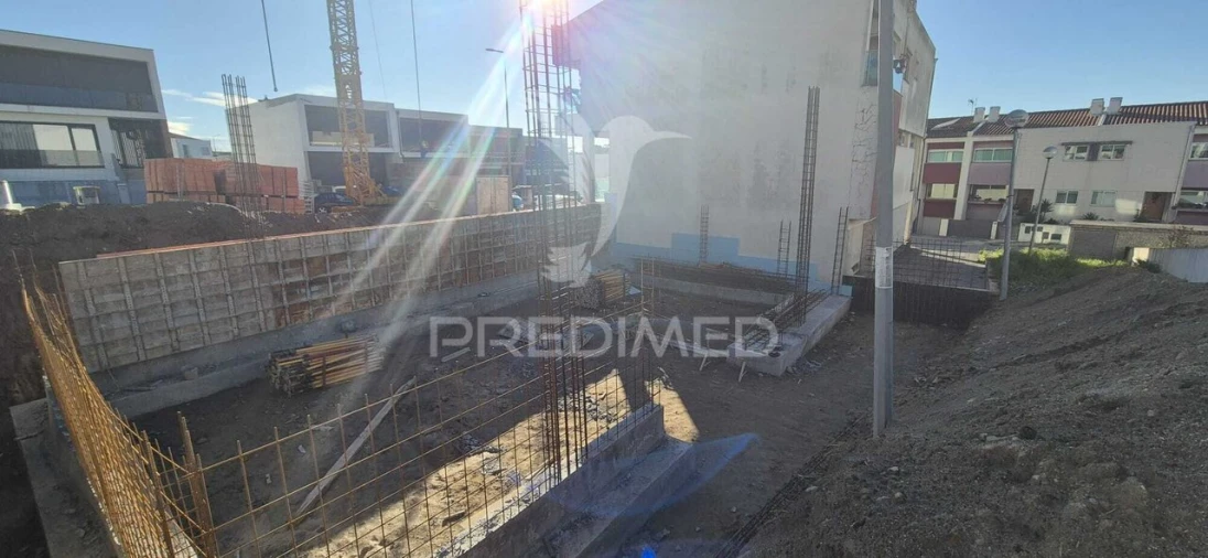 Apartamento T2 para Venda em Soutelo Foto 8