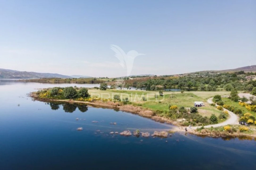 Moradia T2 para Venda em Gralhas Foto 23