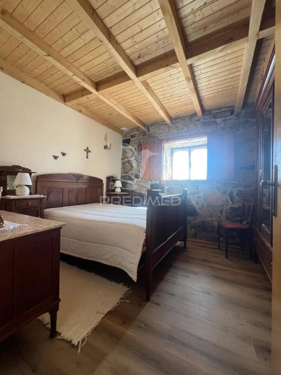 Moradia T2 para Venda em Gralhas Foto 11