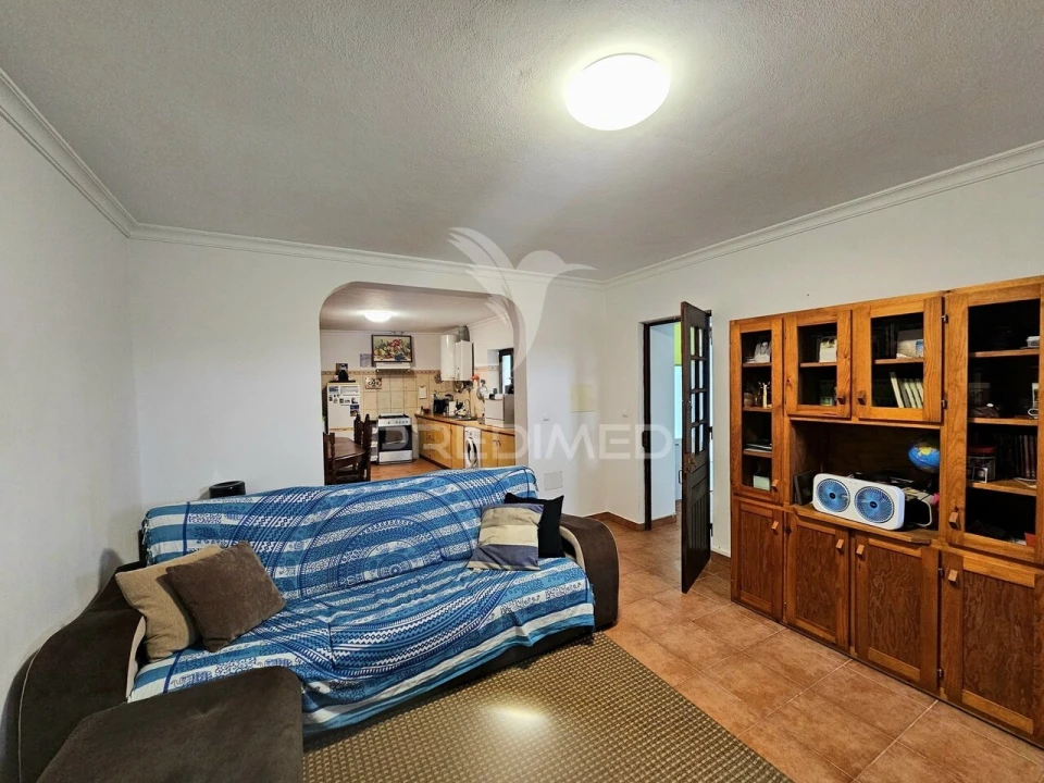 Moradia T2 para Venda em Santa Barbara de Padrões Foto 4