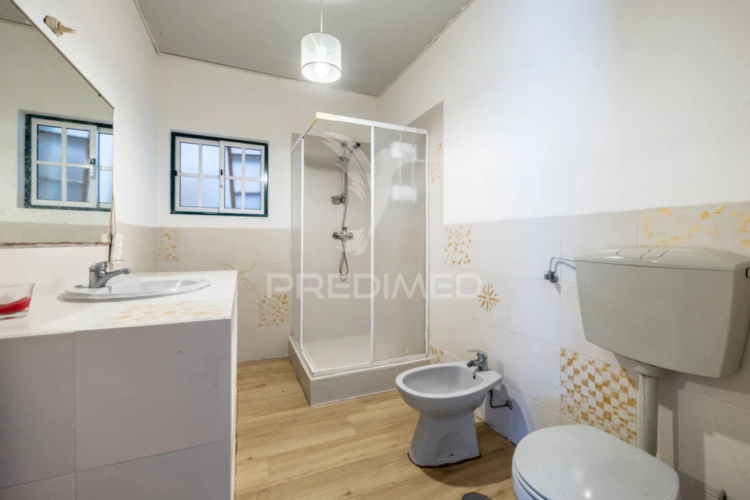 Quinta T2 para Venda em Cela Foto 21