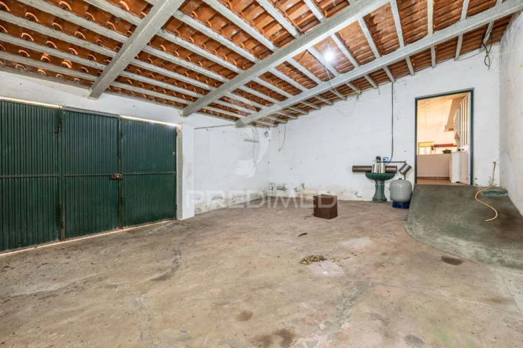 Quinta T2 para Venda em Cela Foto 27