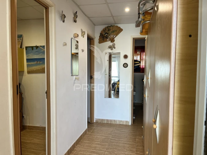 Moradia T3 para Venda em Quelfes Foto 7