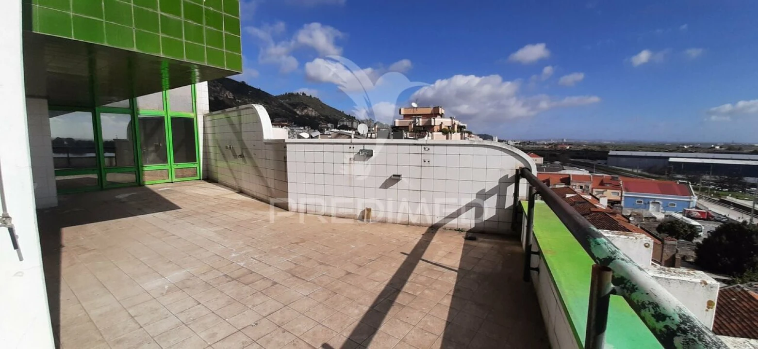 Escritório para Venda em Vila Franca de Xira Foto 19