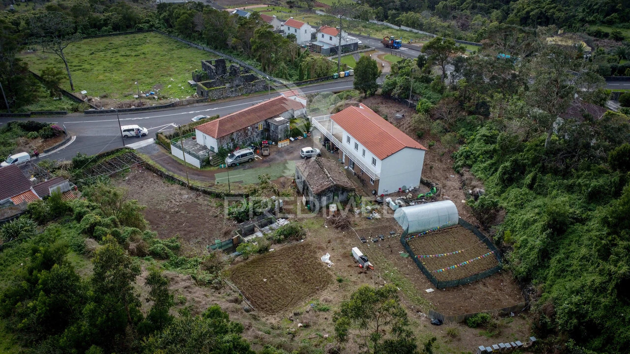 Prédio para Venda em Urzelina (São Mateus) Foto 9