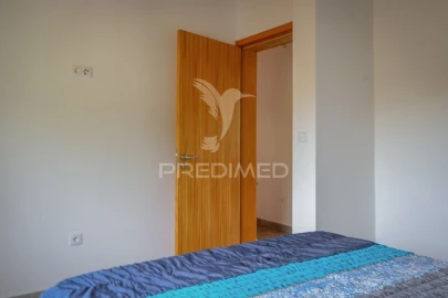 Prédio para Venda em Urzelina (São Mateus)