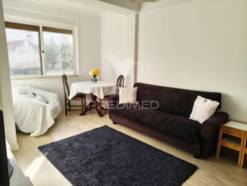 Apartamento T2 para Venda em Alfragide